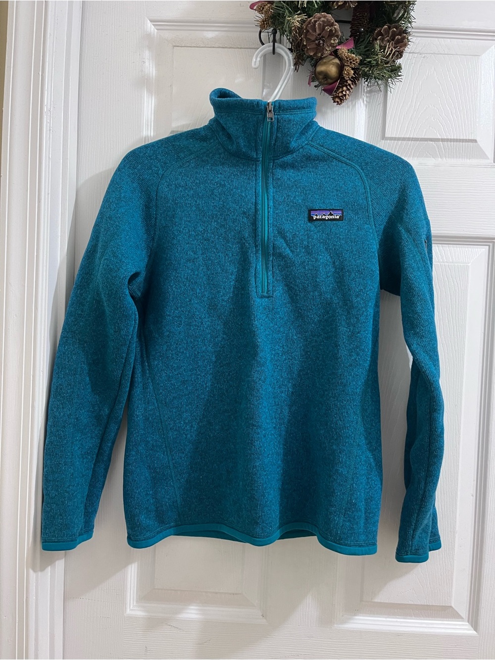 Patagonia Better 
1/4 Zip
Fall/Winter Sweater
Size Small for Women
Balkan Blue